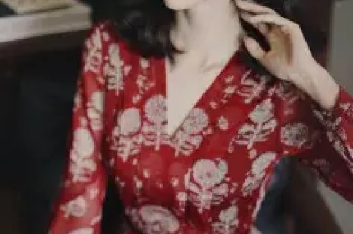 出轨被捉在床的十位女明星因出轨有被丈夫毒打的看看都是谁