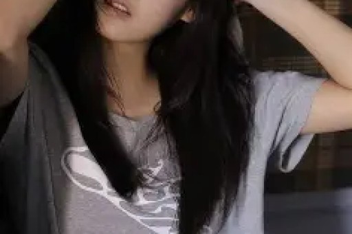 出轨风波后首现身宋宁峰被网友在无锡蠡湖公园偶遇带一双儿女 出轨风波后首现身宋宁峰被网友在无锡蠡湖公园偶遇带一双儿女